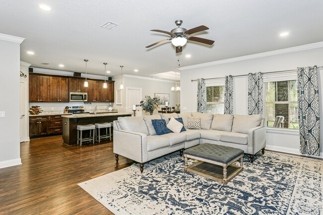 Building Photo - 9013 Timber Ln