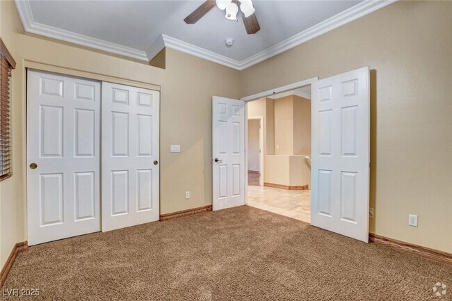 Building Photo - 6734 Coronado Crest Ave Rental