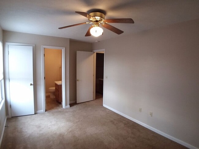 Photo - Christiansburg, 3 BR / 2.5 BA Available Now.