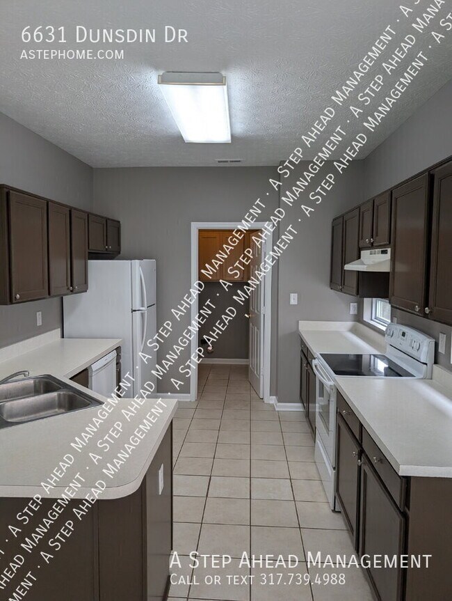 Photo - 6631 Dunsdin Dr