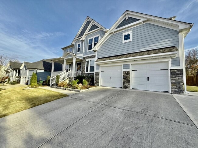 Photo - 1316 Spicer Ln