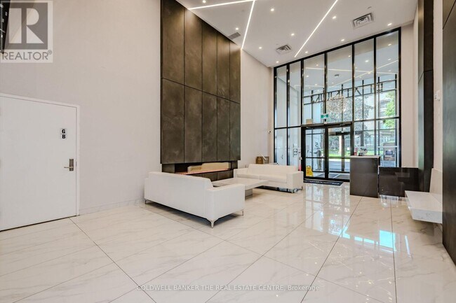 Photo - 15 Queen St S Unit 1211