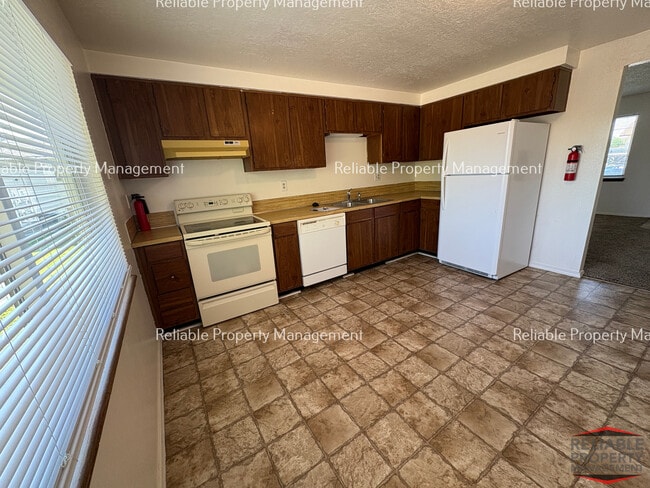 Photo - 737 Cleveland St Unit 1