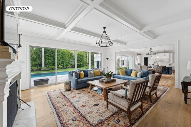 Photo - 361 Madison St