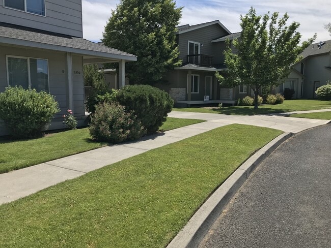Photo - t1330 Unit 1330