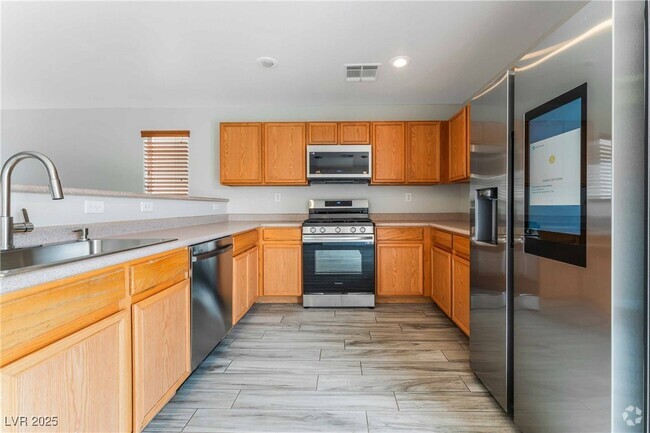 Building Photo - 2078 Seattle Shore St Rental
