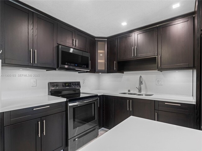 Photo - 1800 NW 24th Ave Unit 1019