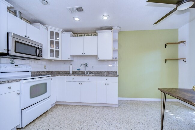 Photo - 4944 5th Ave N
