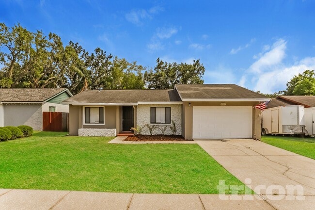 Building Photo - 3717 Coppertree Cir