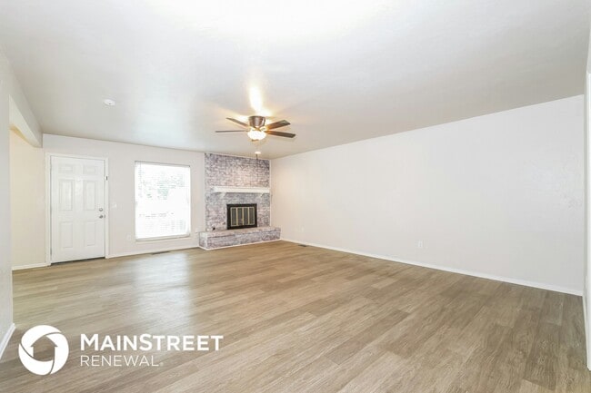 Photo - 1305 Cedar Ridge Rd