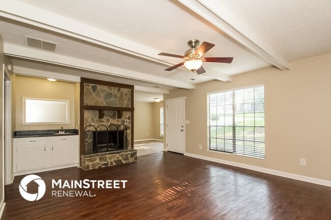 Photo - 8495 N Pond Dr