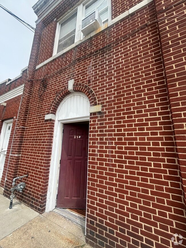 Building Photo - 158 Rockaway Ave Unit D Rental