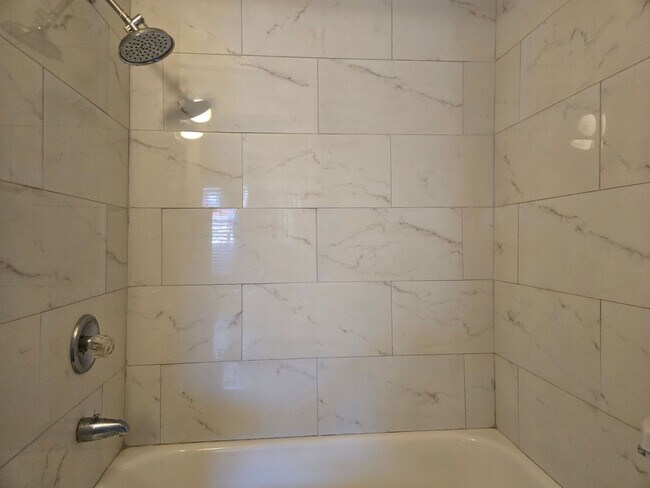 Photo - 1 Bed 1 Bath Apartment Cap Hill Unit 1358-4