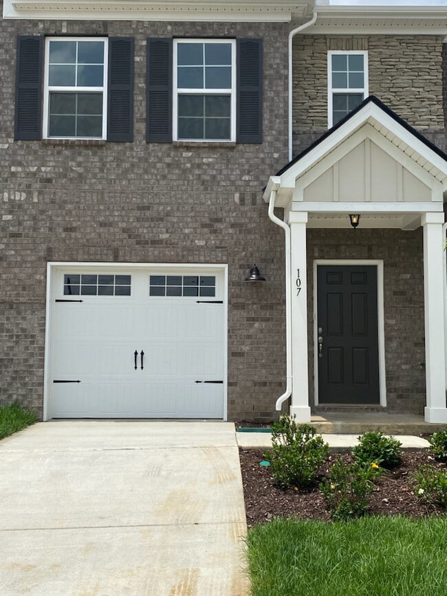 Building Photo - 112 Brighton Ln