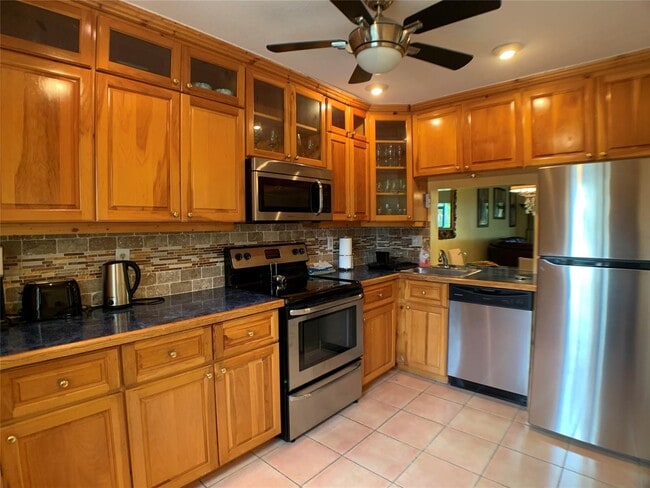 Photo - 3453 Carambola Cir S