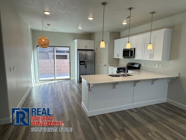 Photo - Hurricane Heights Townhomw