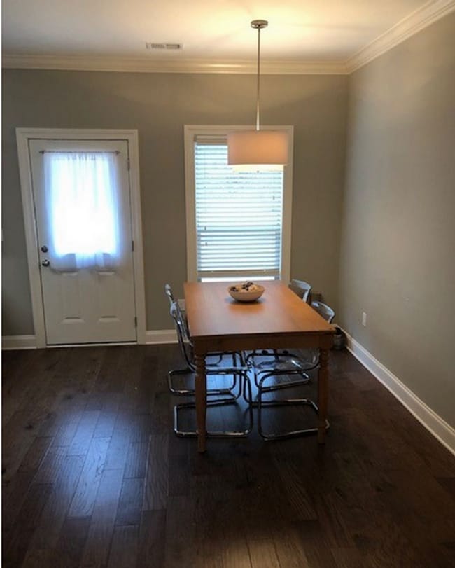 Photo - 4 Bed/4.5 Bath