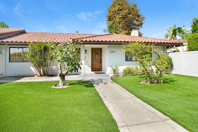 Photo - 4809 Saloma Ave House