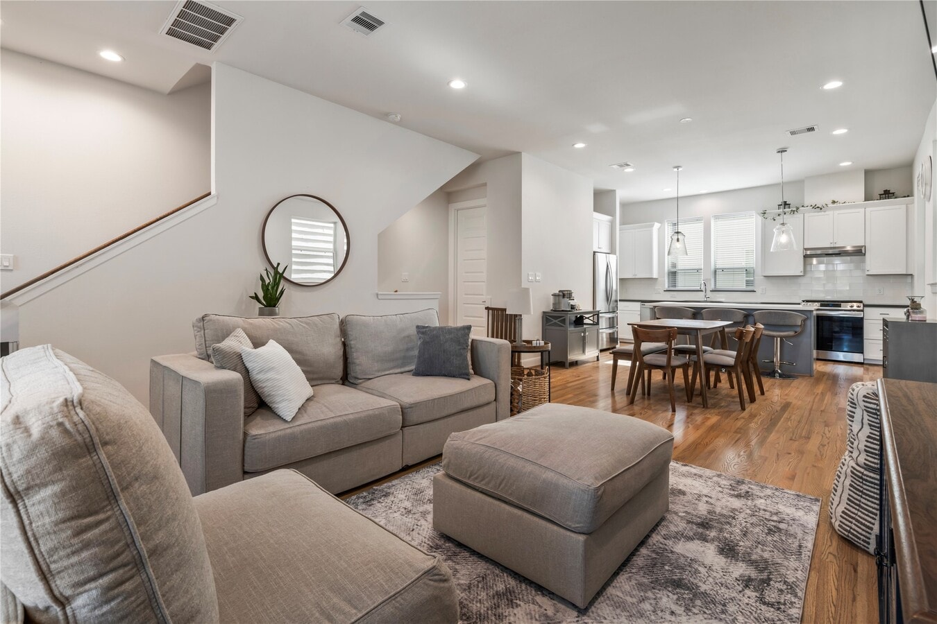 Photo - 316 Jensen Dr