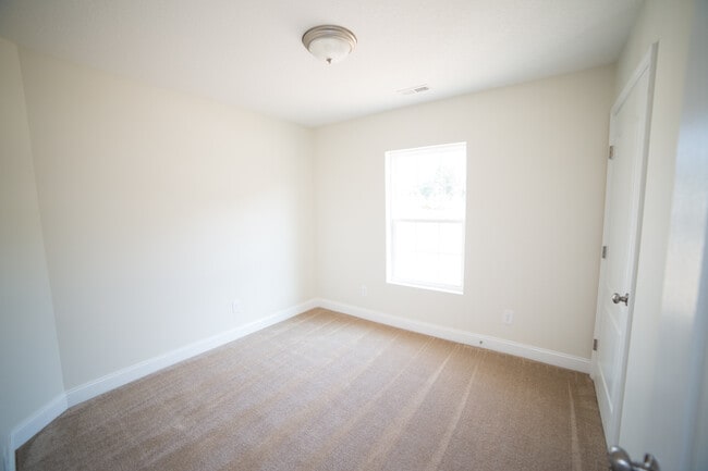 Photo - 20 Golden Poppy Ln