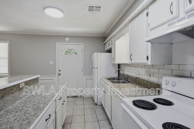 Photo - 7645 Ling Rd