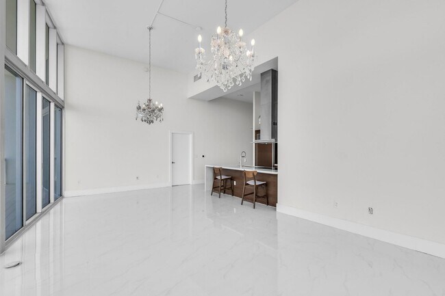 Photo - 495 Brickell Ave Unidad # 1501
