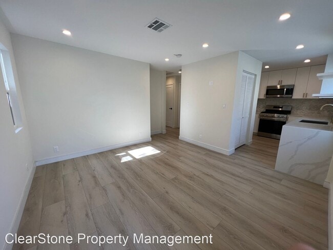 2 br, 2 bath House - 3860 Boyce Ave - 2 br, 2 bath House - 3860 Boyce Ave