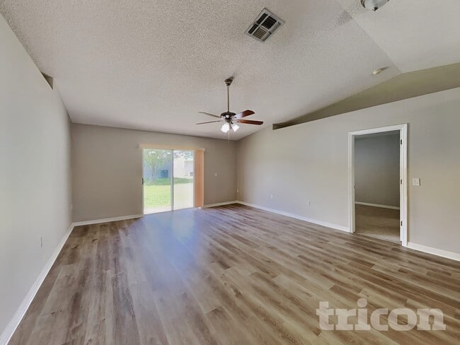 Photo - 10414 Song Sparrow Ln
