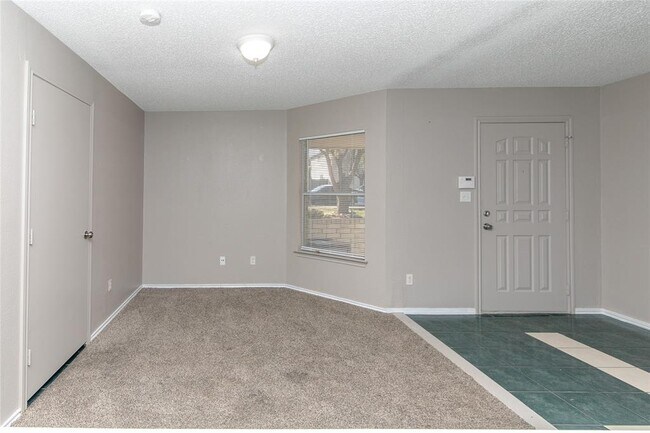 Photo - 12931 Heyerdahl Dr