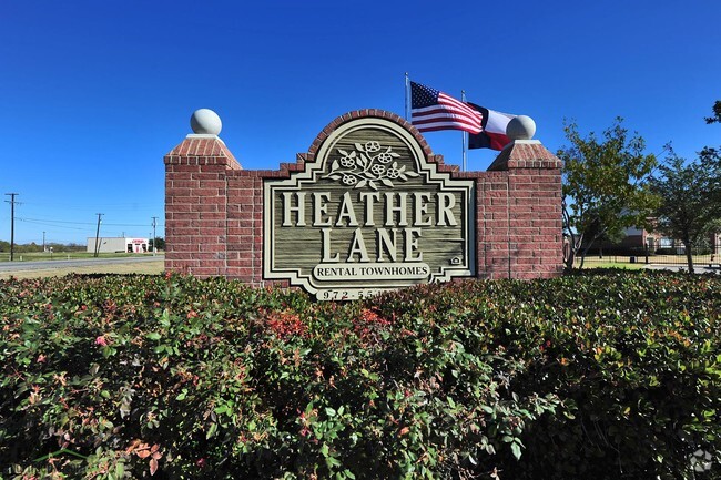 Entrada - Tiffany Square