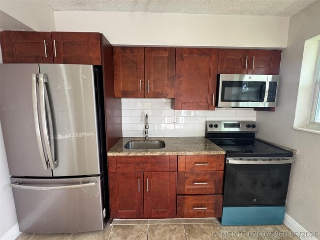 1700 NW 52nd Ave Unit 1