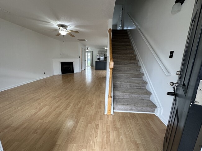 Photo - 122 Alexander Blvd