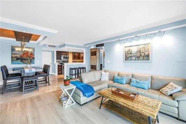Photo - Beautiful 2BR/2BA Waterfront Condo in 55+ ... Unit 611