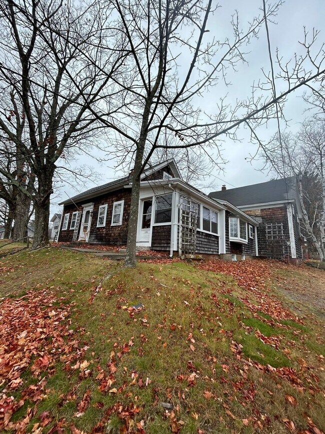 Photo - 33 Washington St