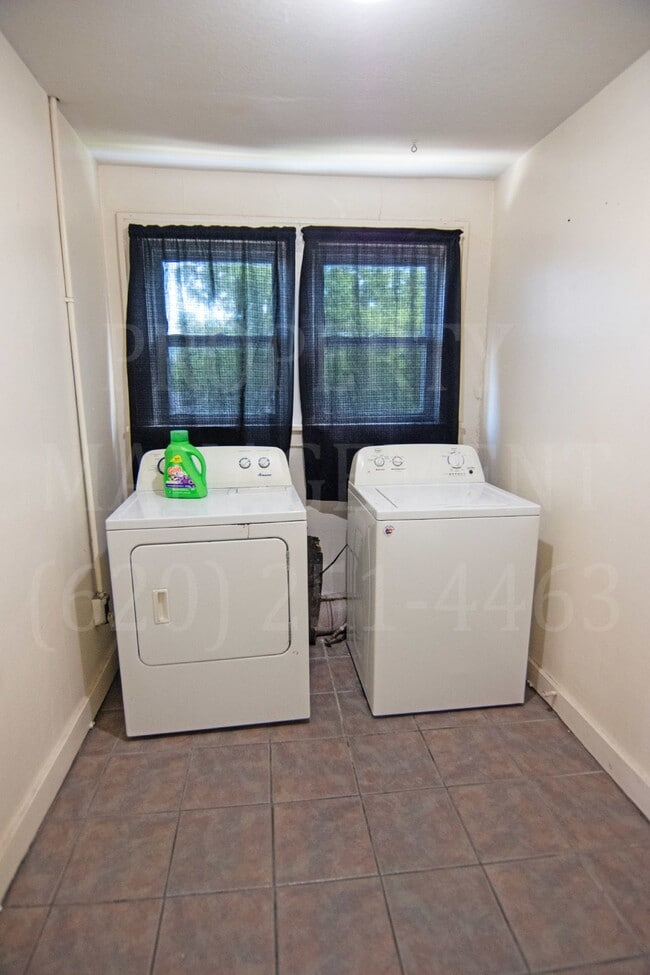 Photo - Weekly Rental 1 Bedroom 1 Bath Unidad Apt. 3