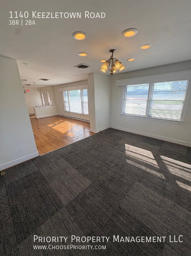 Photo - 1140 Keezletown Rd