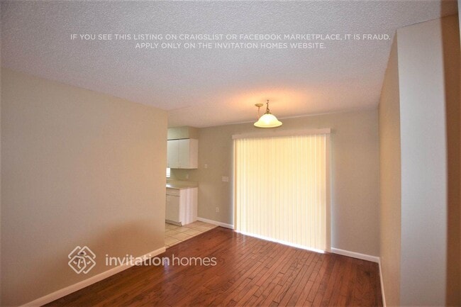 Photo - 102 Balboa Ct