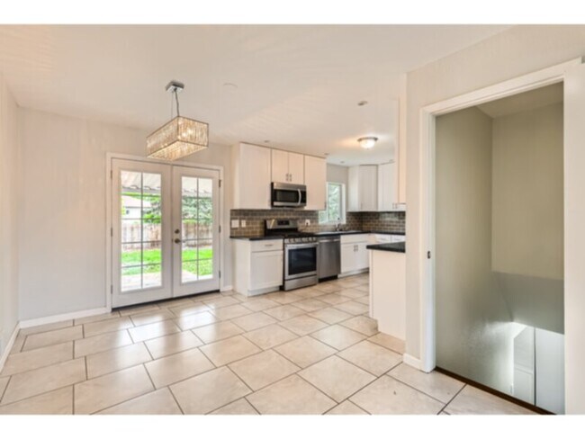 Photo - 3066 S Wolff St