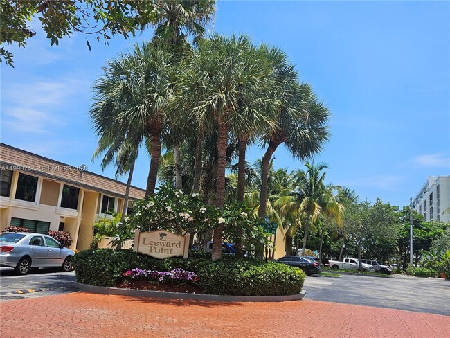 Photo - 16446 NE 27th Pl