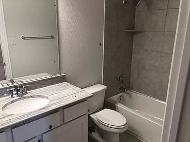 Photo - 713 Woodview Dr