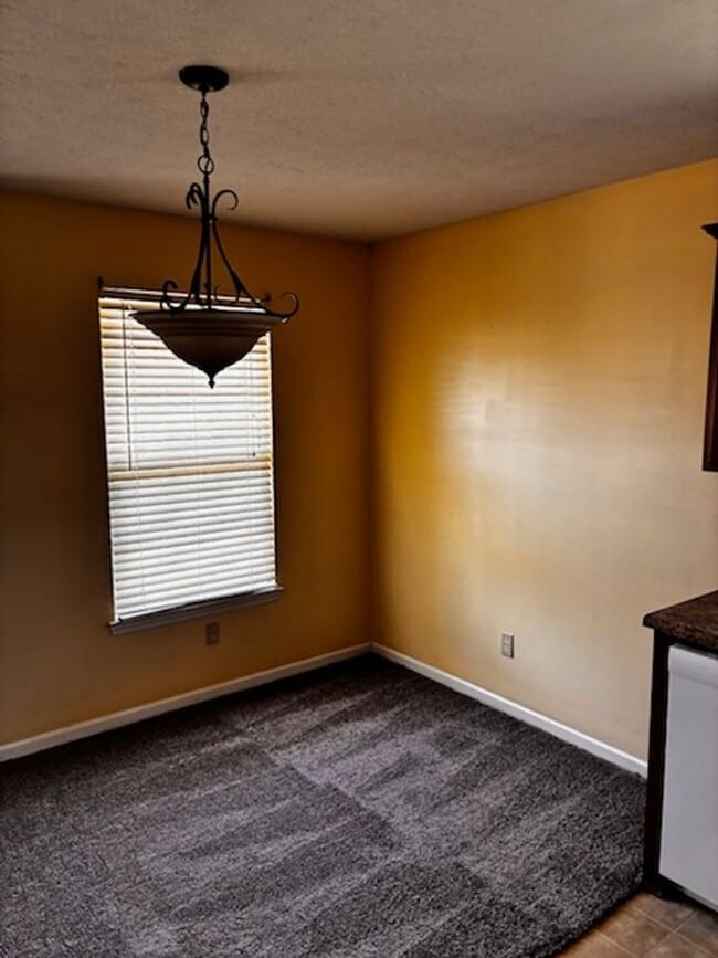 Photo - First two weeks free for approved applicant