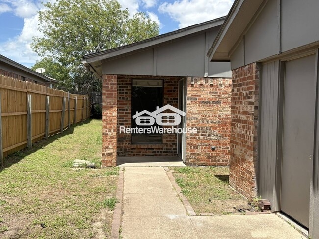Photo - 10258 Maverick Dr