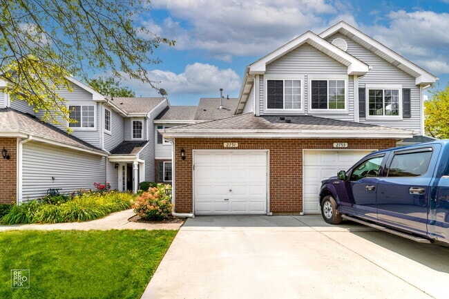 Building Photo - 2751 Odlum Dr Rental
