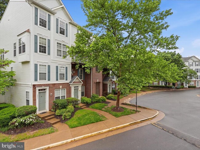 12753 Fair Crest Ct Unit 22