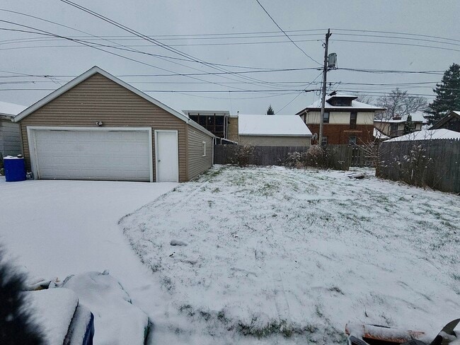 Photo - 1801 N Wisconsin St