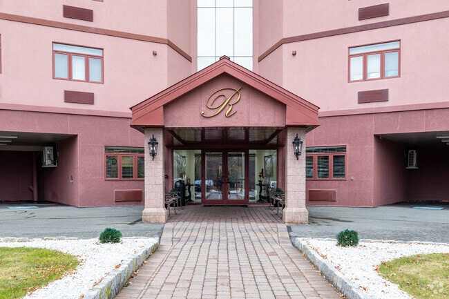 Photo - Sullivan Regency