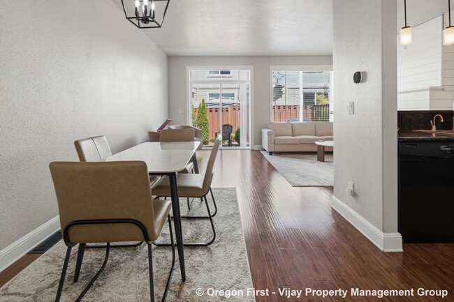 Photo - 17147 SW Berkeley Ln