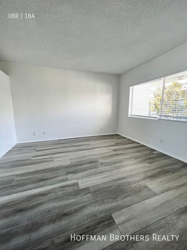 Photo - 5119 Fountain Ave Unit 115A