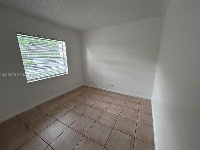 Photo - 3212 Coral Ridge Dr Unit 3212