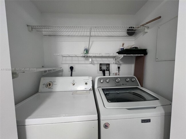 Photo - 1250 S Miami Ave Unidad 2104